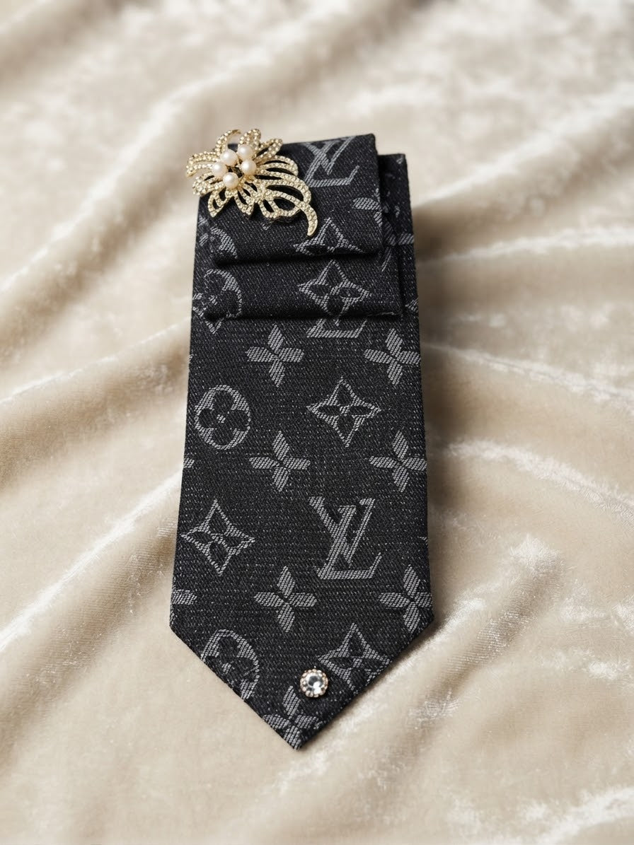 Handcrafted Luxury Pearl Necktie