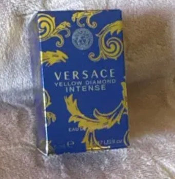 Pocket-Sized Luxury Perfume 5ml, 7ml and 7.5 ml