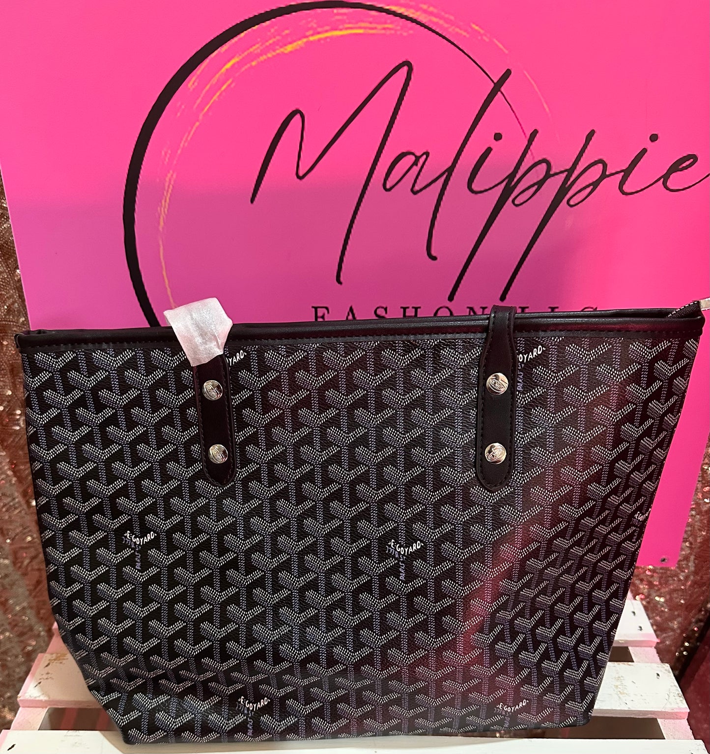 Boutique Glam & Chic Purse’s