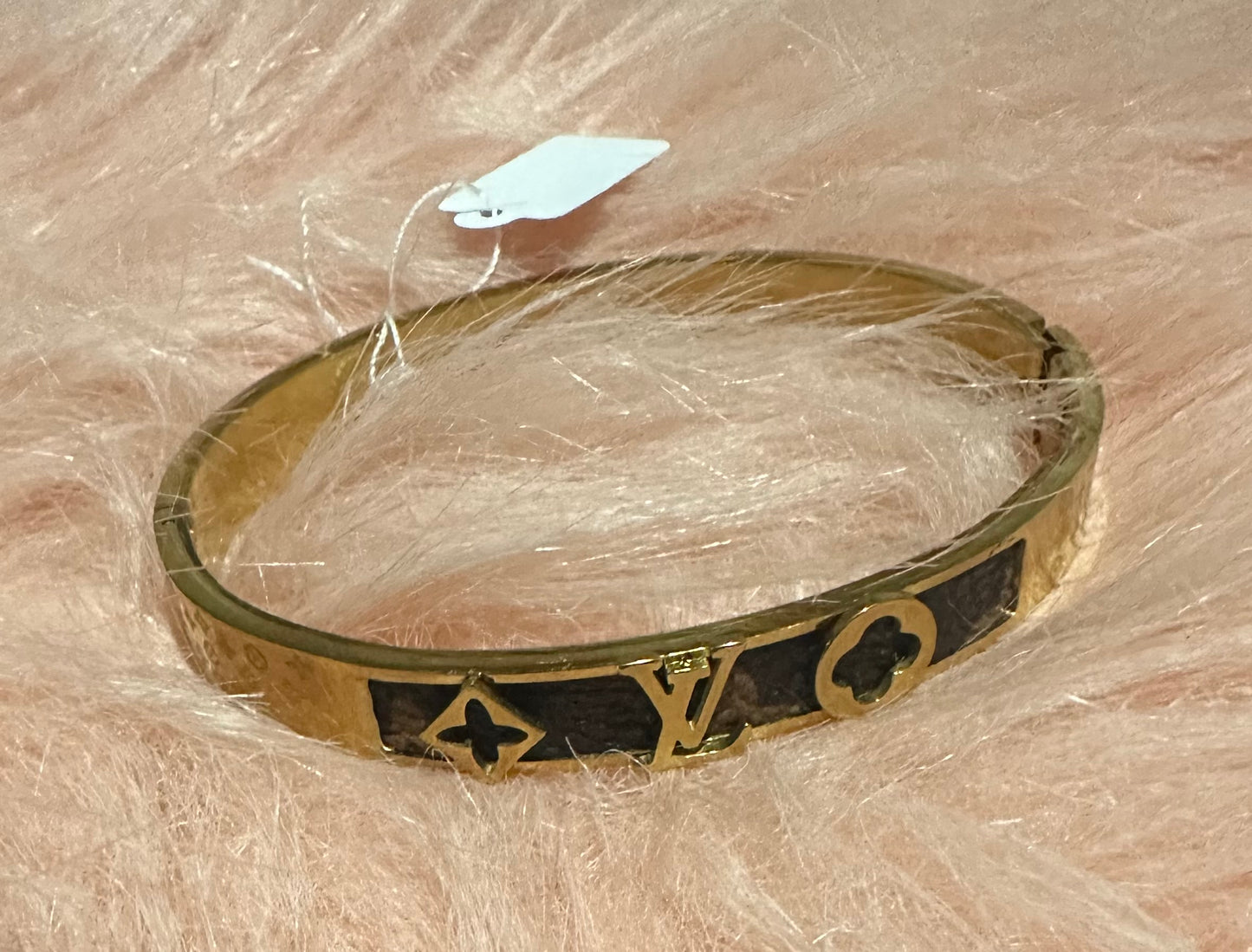 Luxe Designer-Inspired Bangle Bracelets(Box not included)