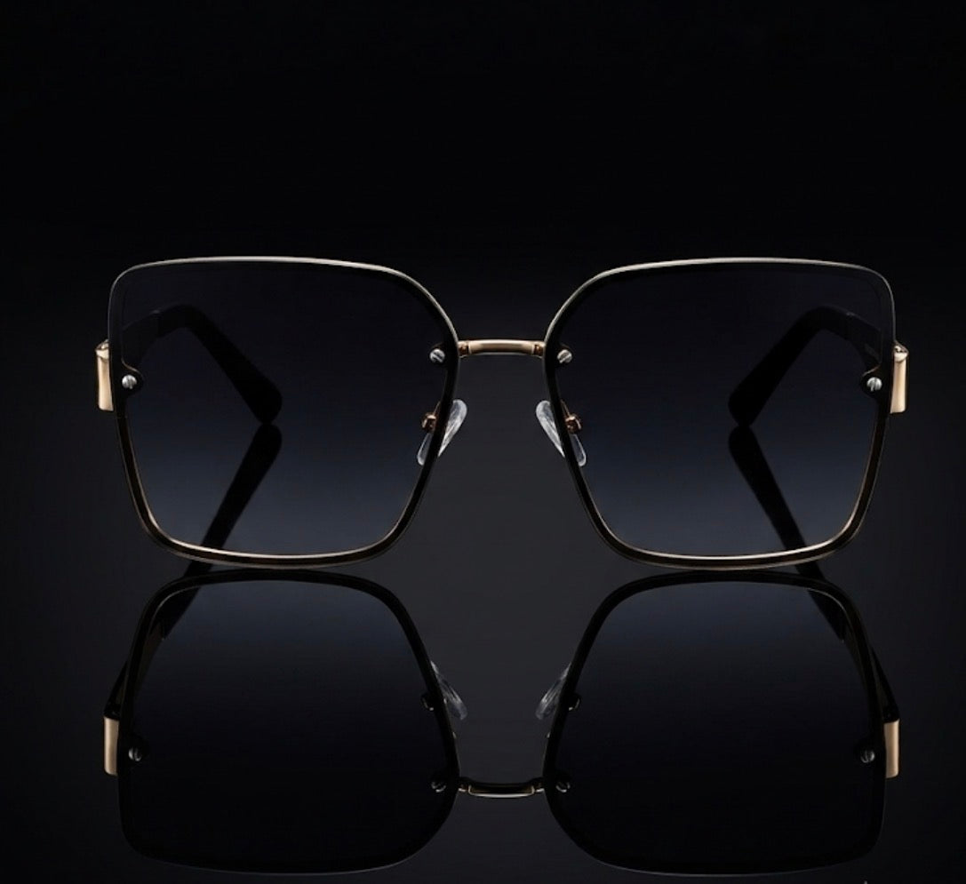 Oversized Fashion Sunglasses – Multiple Styles