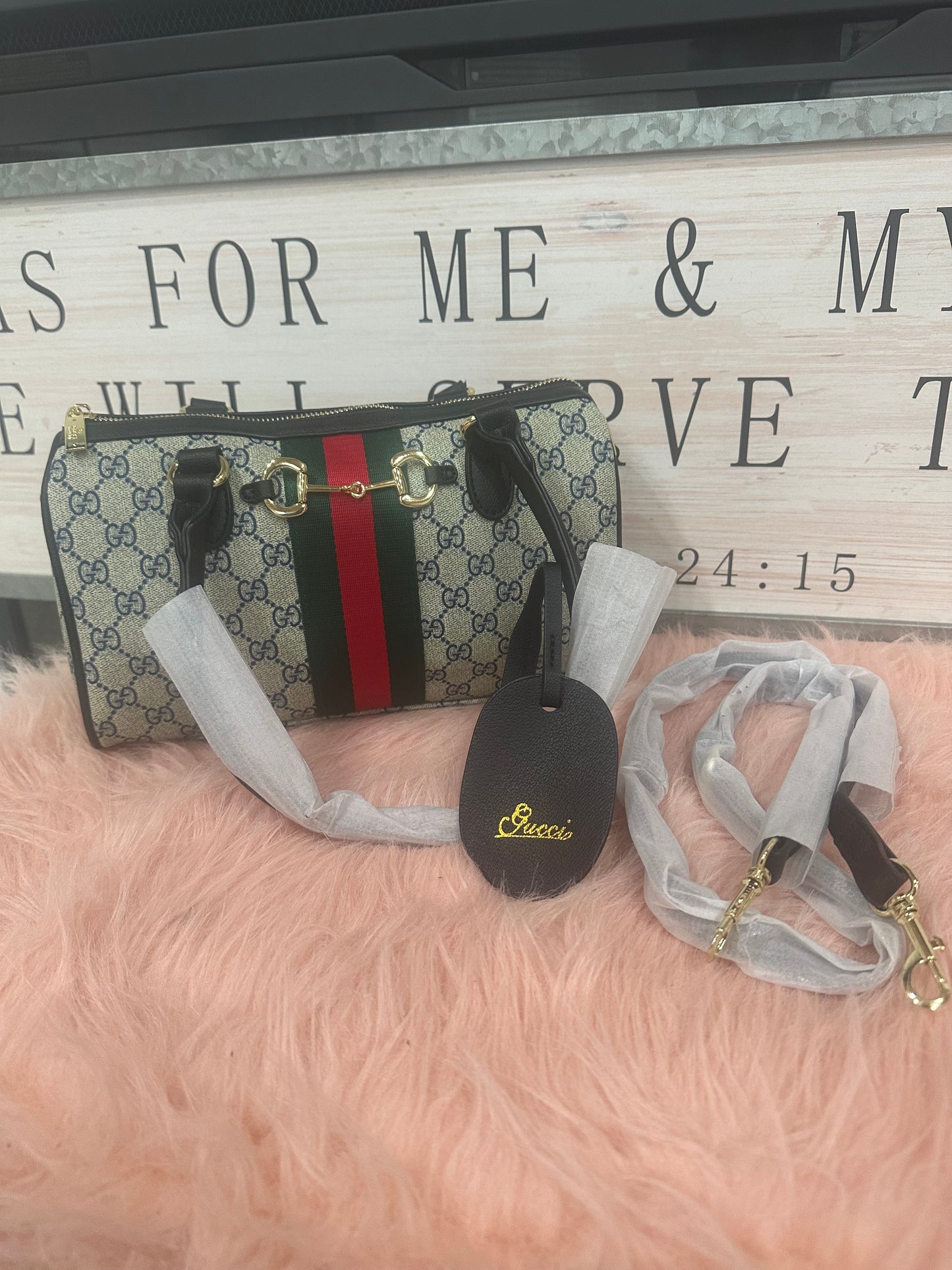 Boutique Glam & Chic Purse’s