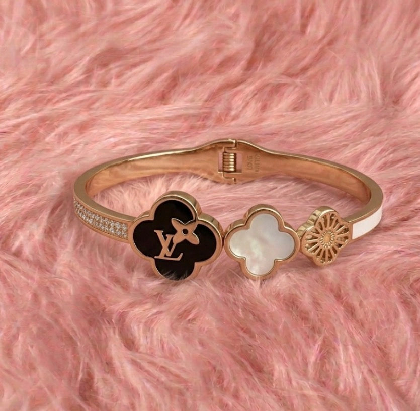 Luxe Designer-Inspired Bangle Bracelets(Box not included)
