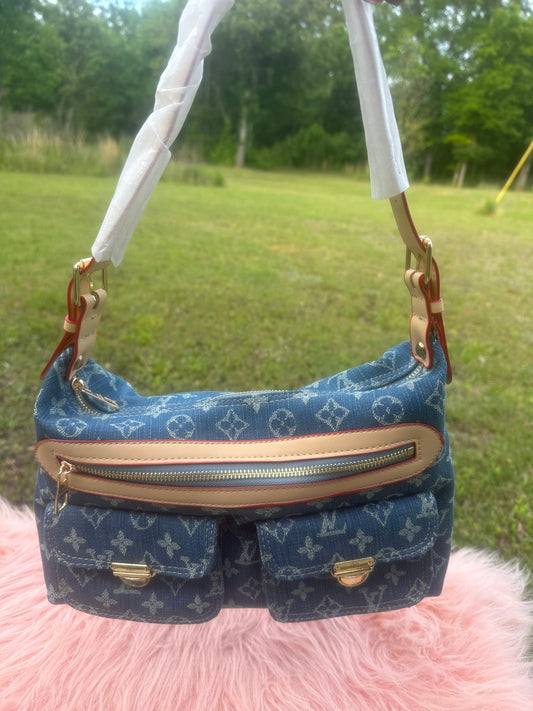 Boutique Glam & Chic Purse’s