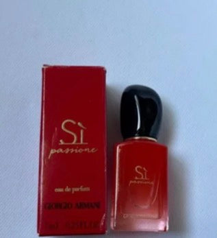 Pocket-Sized Luxury Perfume 5ml, 7ml and 7.5 ml
