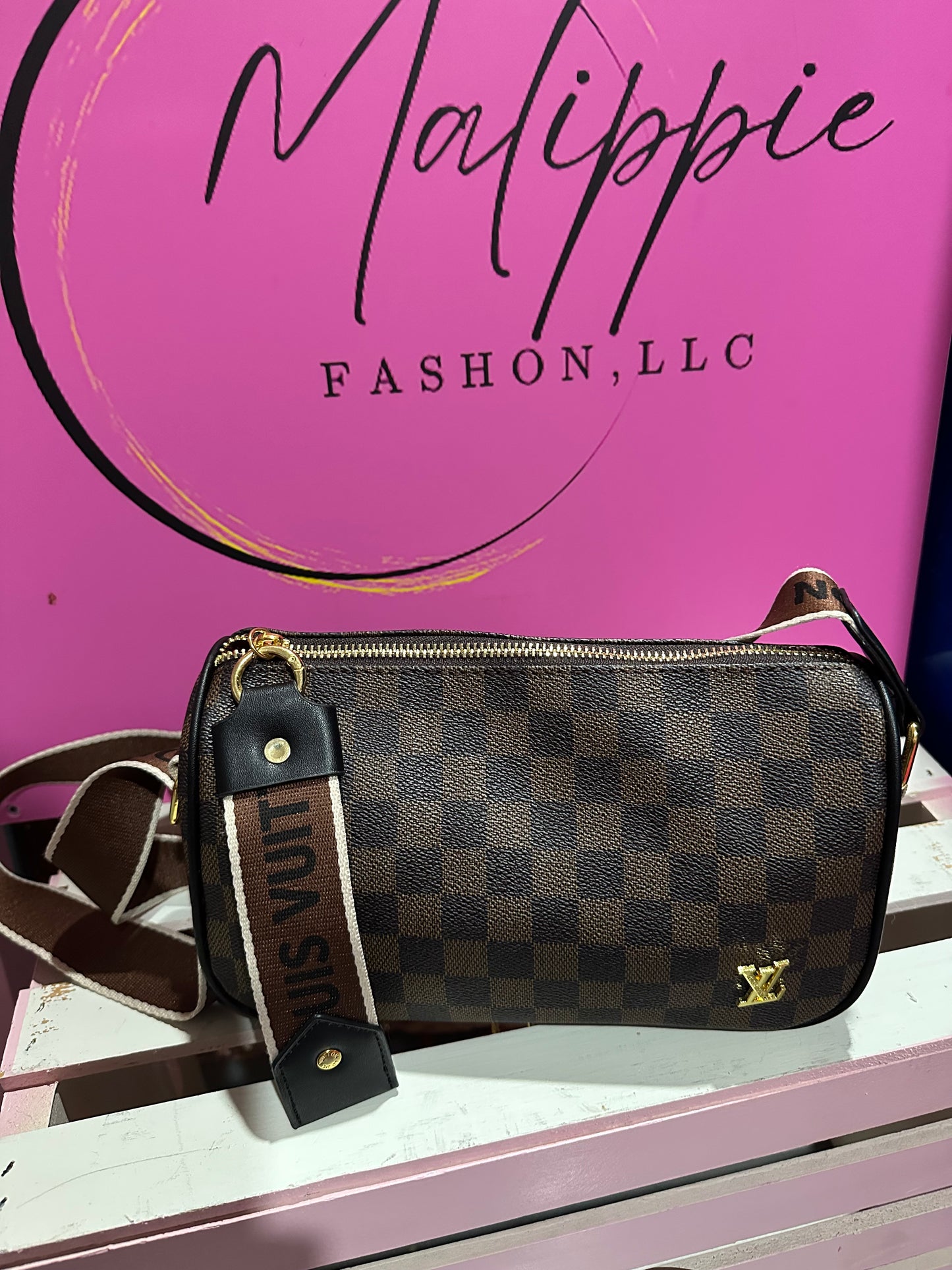 Boutique Glam & Chic Purse’s