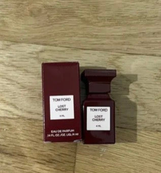 Pocket-Sized Luxury Perfume 5ml, 7ml and 7.5 ml