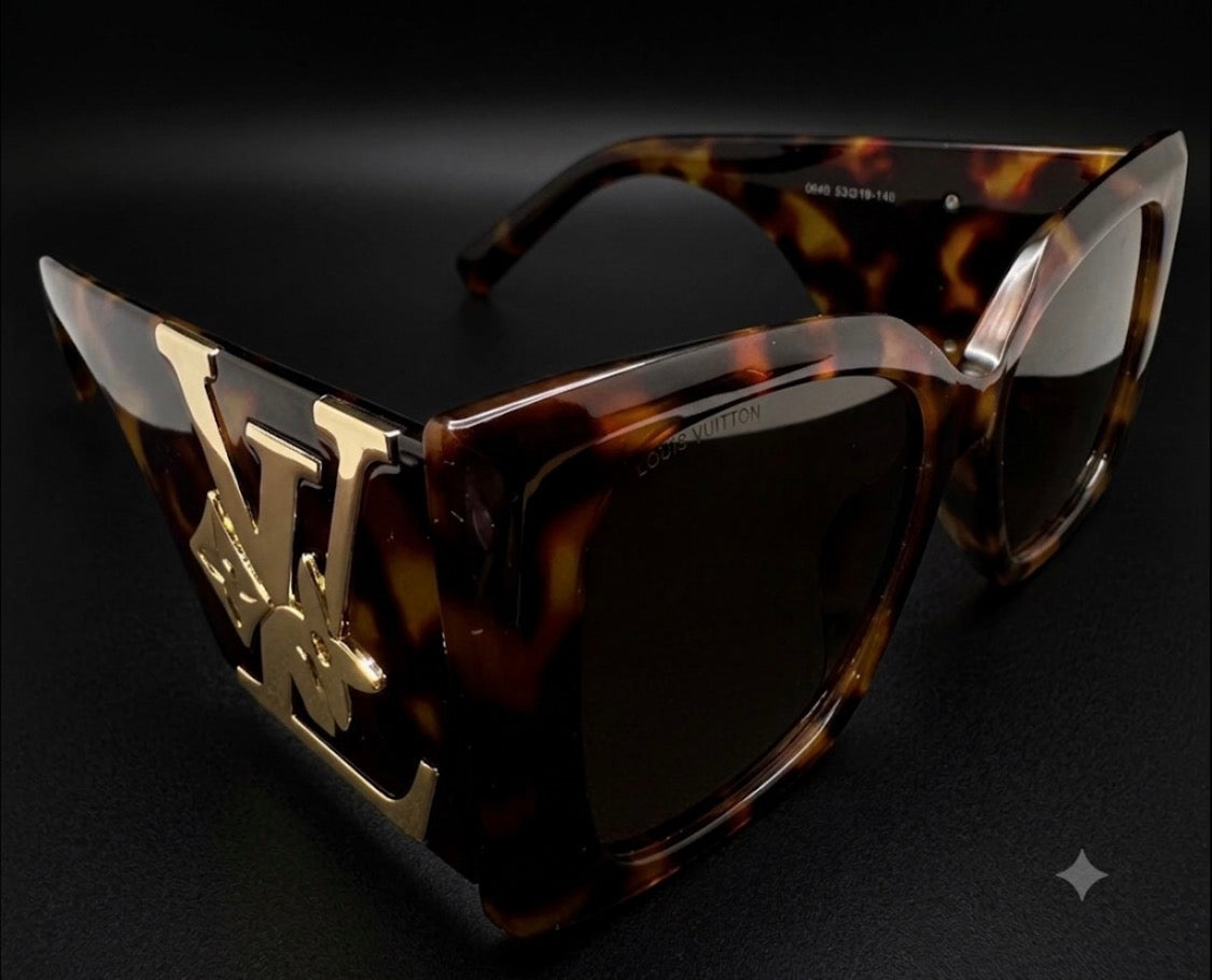 Oversized Fashion Sunglasses – Multiple Styles
