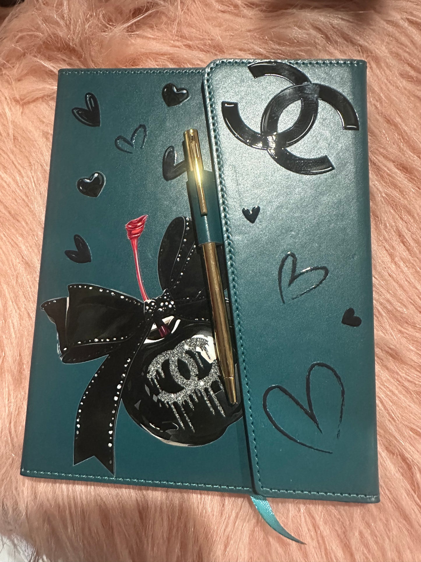 Designer-Inspired Journal & Gold Pen Gift Set